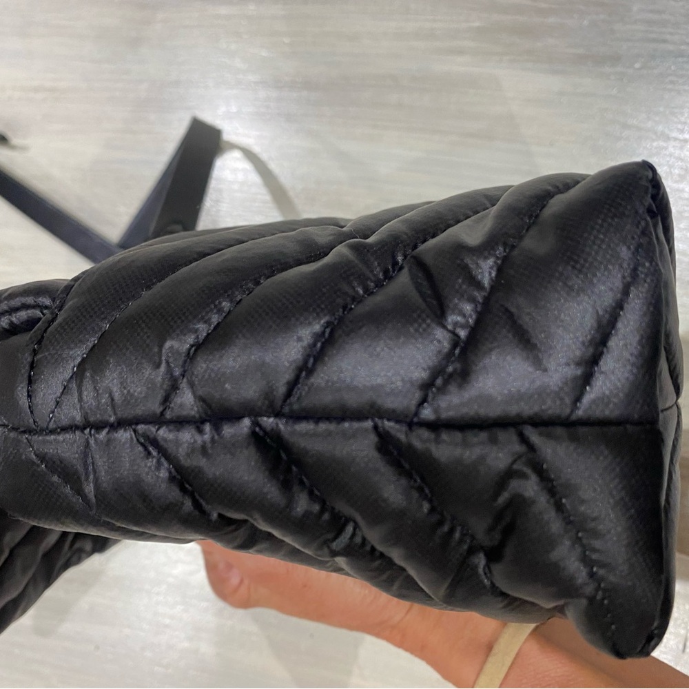 Rebecca Minkoff Edie Small Black Quilted Crossbody. - Picture 5 of 7